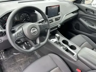 Nissan Altima 2025 2.5 S 4dr Sedan