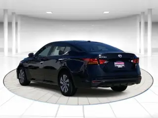 Nissan Altima 2025 2.5 S 4dr Sedan