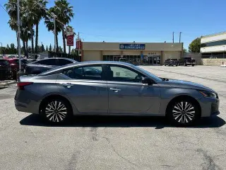 Nissan Altima 2024 2.5 SV 4dr Sedan
