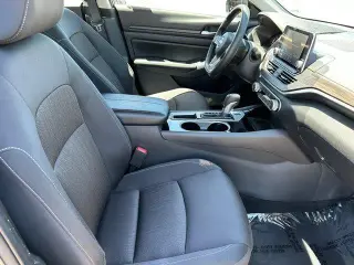 Nissan Altima 2024 2.5 SV 4dr Sedan