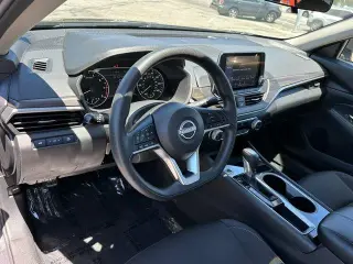 Nissan Altima 2024 2.5 SV 4dr Sedan