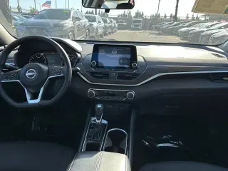 Nissan Altima 2024 2.5 SV 4dr Sedan