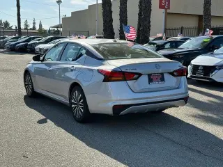 Nissan Altima 2024 2.5 SV 4dr Sedan