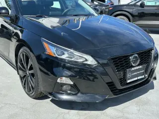 Nissan Altima 2022 2.5 SR 4dr Sedan