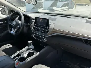 Nissan Altima 2024 2.5 SV 4dr Sedan