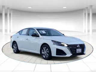 Nissan Altima 2025 2.5 S 4dr Sedan