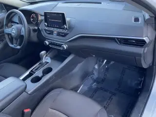 Nissan Altima 2025 2.5 S 4dr Sedan