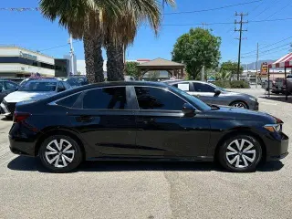 Honda Civic 2025 LX 4dr Sedan