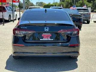 Honda Civic 2025 LX 4dr Sedan