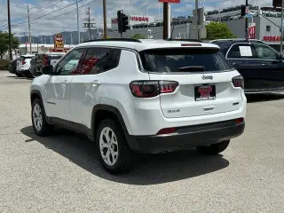Jeep Compass 2024 4x4 Latitude 4dr SUV