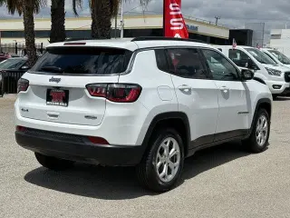Jeep Compass 2024 4x4 Latitude 4dr SUV