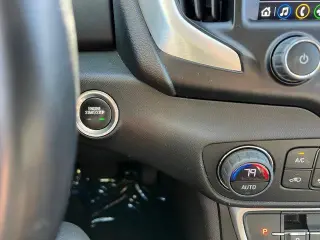 GMC Terrain 2024 SLT 4dr SUV