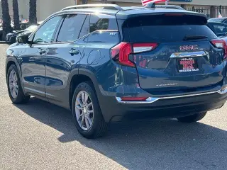 GMC Terrain 2024 SLT 4dr SUV