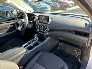 Nissan Sentra 2023 SV 4dr Sedan