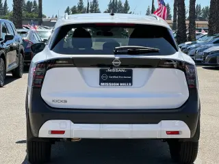 Nissan Kicks 2026 SV 4dr Crossover