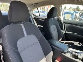 Nissan Sentra 2023 SV 4dr Sedan