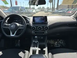Nissan Sentra 2023 SV 4dr Sedan