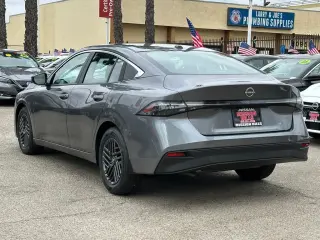 Nissan Sentra 2026 SV 4dr Sedan