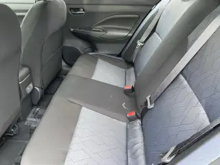 Nissan Versa 2025 SV 4dr Sedan