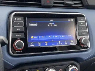 Nissan Versa 2025 SV 4dr Sedan