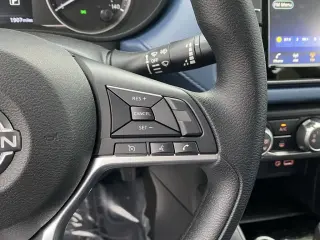 Nissan Versa 2025 SV 4dr Sedan