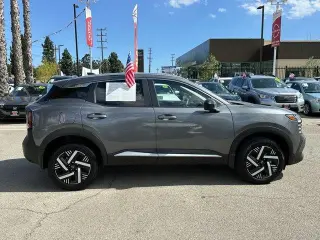 Nissan Kicks 2026 SV 4dr Crossover
