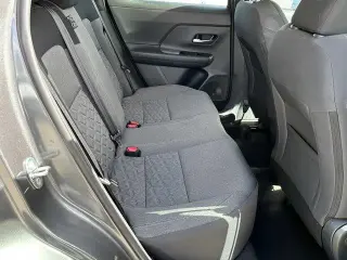 Nissan Kicks 2026 SV 4dr Crossover