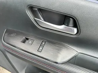 Nissan Kicks 2025 SR 4dr Crossover