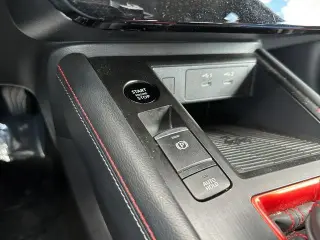 Nissan Kicks 2025 SR 4dr Crossover