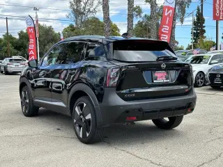 Nissan Kicks 2025 SR 4dr Crossover