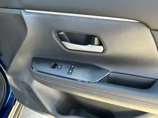Nissan Kicks 2025 SR 4dr Crossover