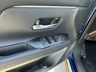 Nissan Kicks 2025 SR 4dr Crossover
