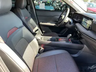 Nissan Kicks 2025 SR 4dr Crossover