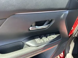 Nissan Kicks 2025 SR 4dr Crossover