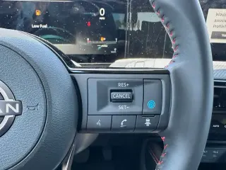 Nissan Kicks 2025 SR 4dr Crossover