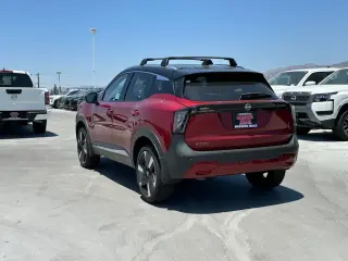 Nissan Kicks 2025 SR 4dr Crossover