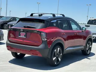 Nissan Kicks 2025 SR 4dr Crossover