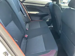 Nissan Versa 2025 SR 4dr Sedan