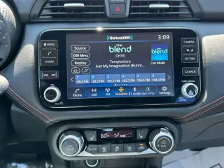 Nissan Versa 2025 SR 4dr Sedan