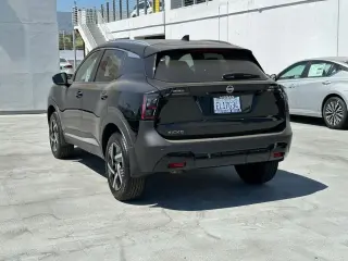 Nissan Kicks 2026 SV 4dr Crossover