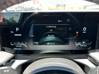 Nissan Kicks 2025 SR 4dr Crossover