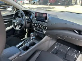 Nissan Sentra 2025 SV 4dr Sedan