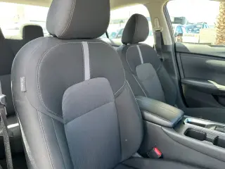 Nissan Sentra 2025 SV 4dr Sedan