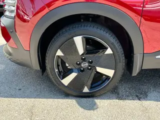 Nissan Kicks 2025 SR 4dr Crossover