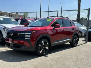 Nissan Kicks 2025 SR 4dr Crossover