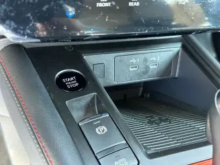 Nissan Kicks 2025 SR 4dr Crossover