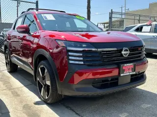 Nissan Kicks 2025 SR 4dr Crossover