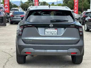 Nissan Kicks 2026 SV 4dr Crossover