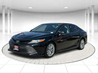 Toyota Camry 2019 XLE V6 4dr Sedan