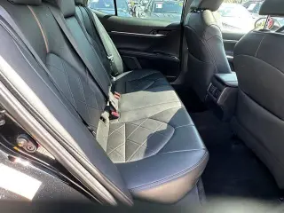 Toyota Camry 2019 XLE V6 4dr Sedan